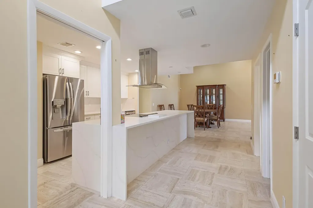 6845 Fountains Circle Lake Worth FL 33467