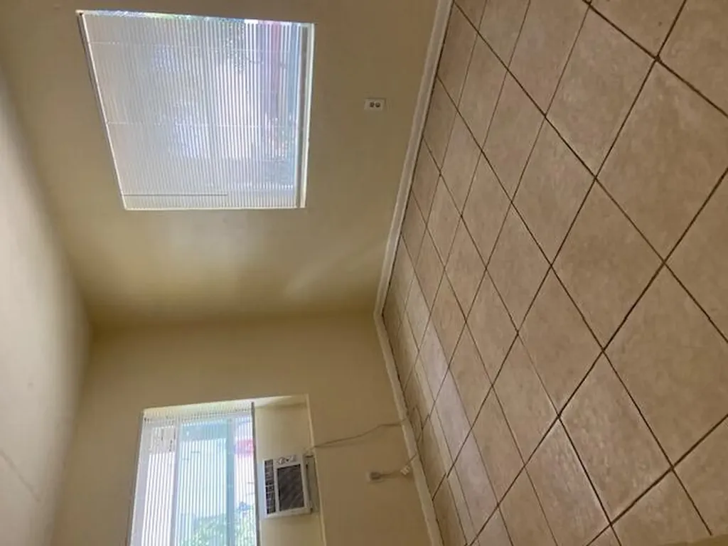 709 11th Street West Palm Beach FL 33401