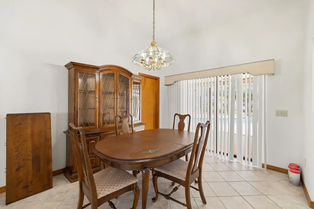 2373 SE Grand Drive Port St Lucie FL 34952
