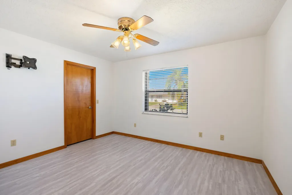 2373 SE Grand Drive Port St Lucie FL 34952