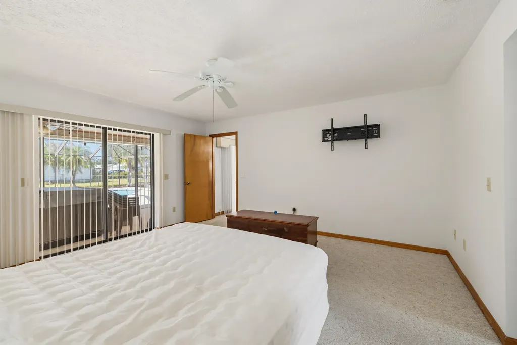 2373 SE Grand Drive Port St Lucie FL 34952