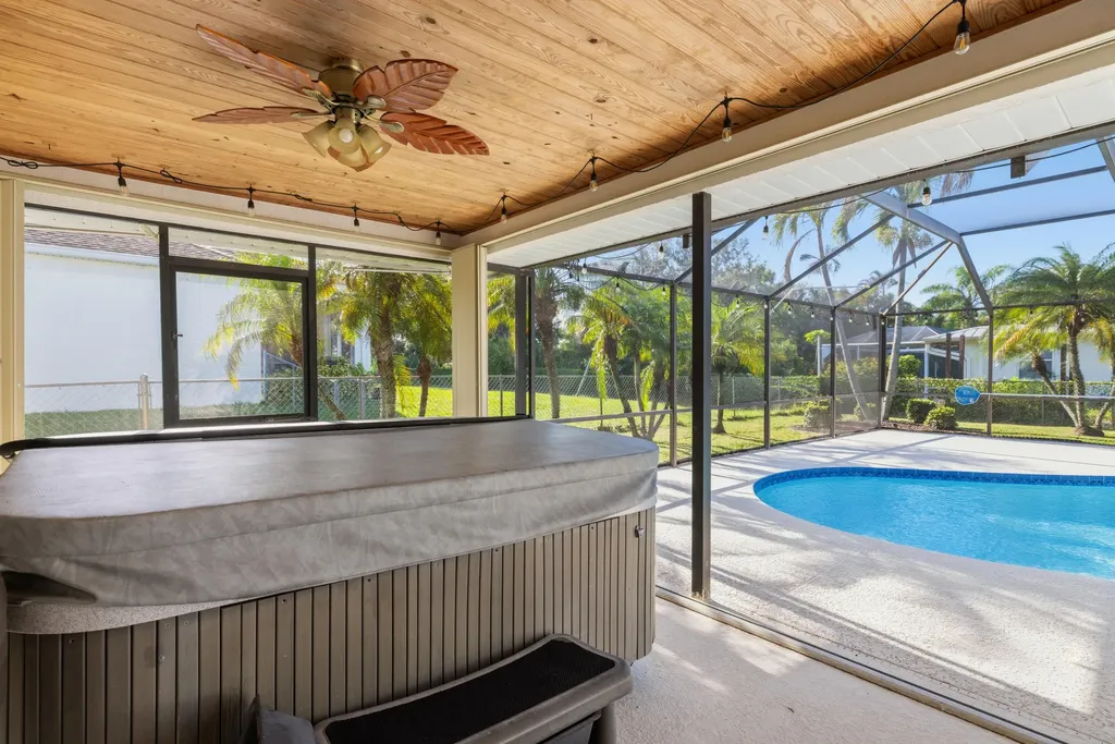 2373 SE Grand Drive Port St Lucie FL 34952