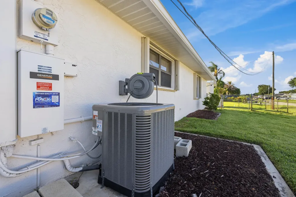 2373 SE Grand Drive Port St Lucie FL 34952