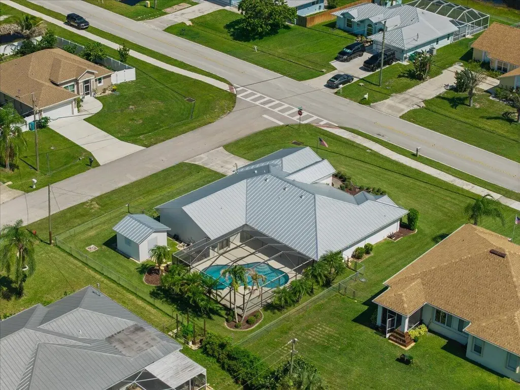 2373 SE Grand Drive Port St Lucie FL 34952