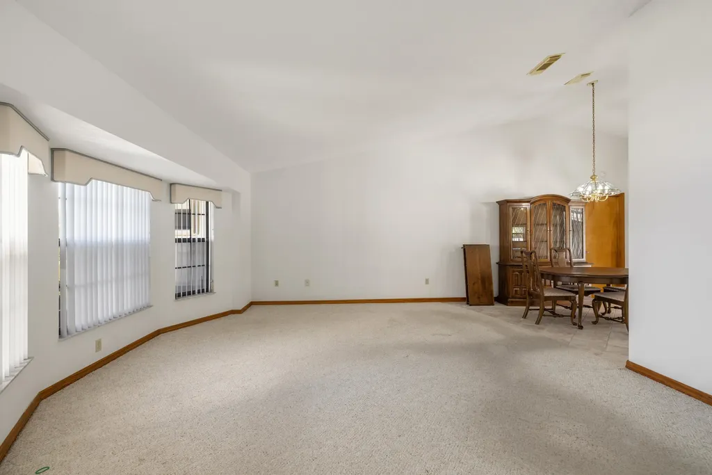 2373 SE Grand Drive Port St Lucie FL 34952