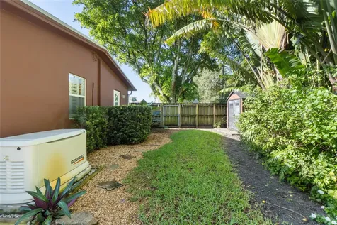 601 NW 22nd Court Wilton Manors FL 33311