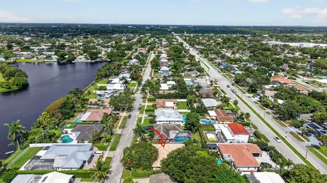 1011 SW 7th Street Boca Raton FL 33486