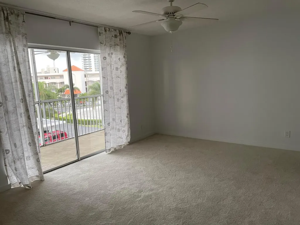 37 Yacht Club Drive North Palm Beach FL 33408