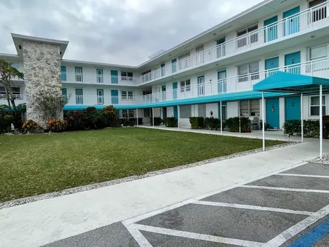 37 Yacht Club Drive North Palm Beach FL 33408
