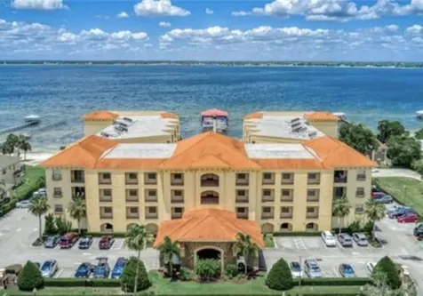2351 Lakeview Drive Sebring FL 33870
