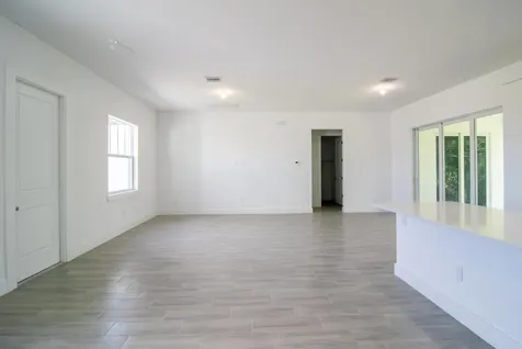 10654 Washington Road Port Charlotte FL 33981