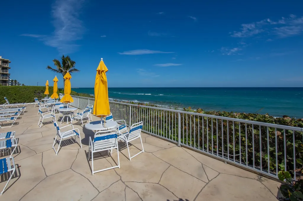 3230 S Ocean Boulevard Palm Beach FL 33480