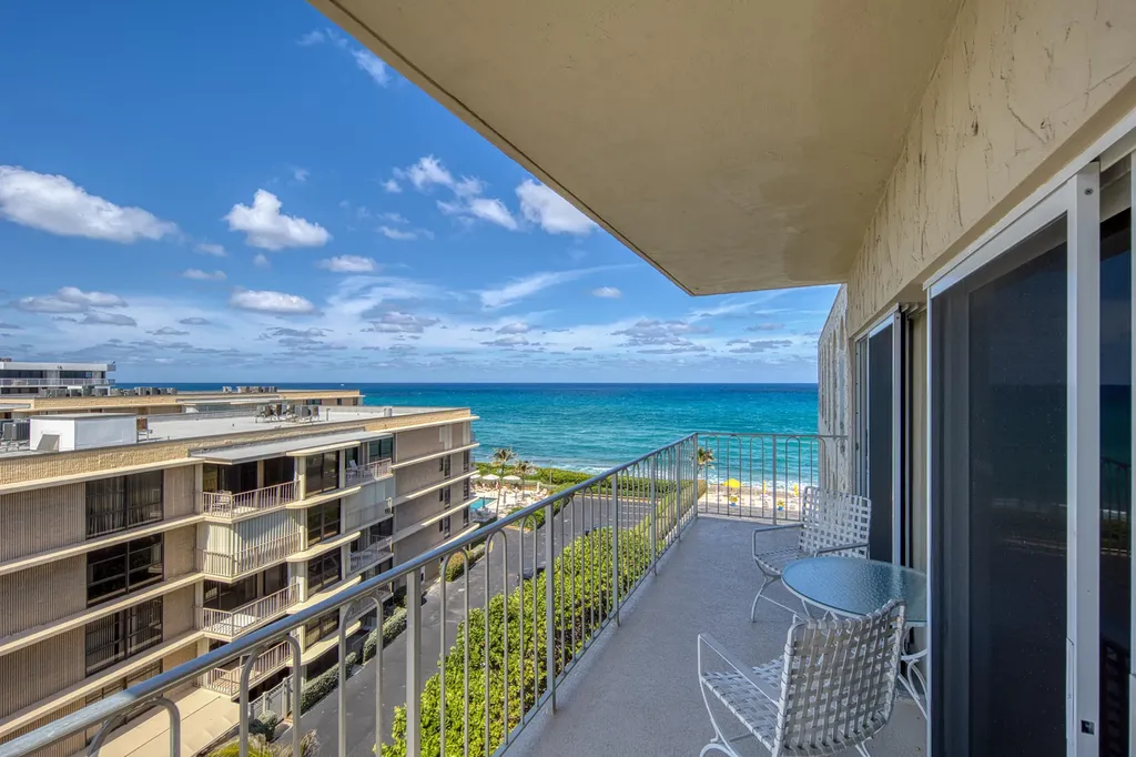 3230 S Ocean Boulevard Palm Beach FL 33480