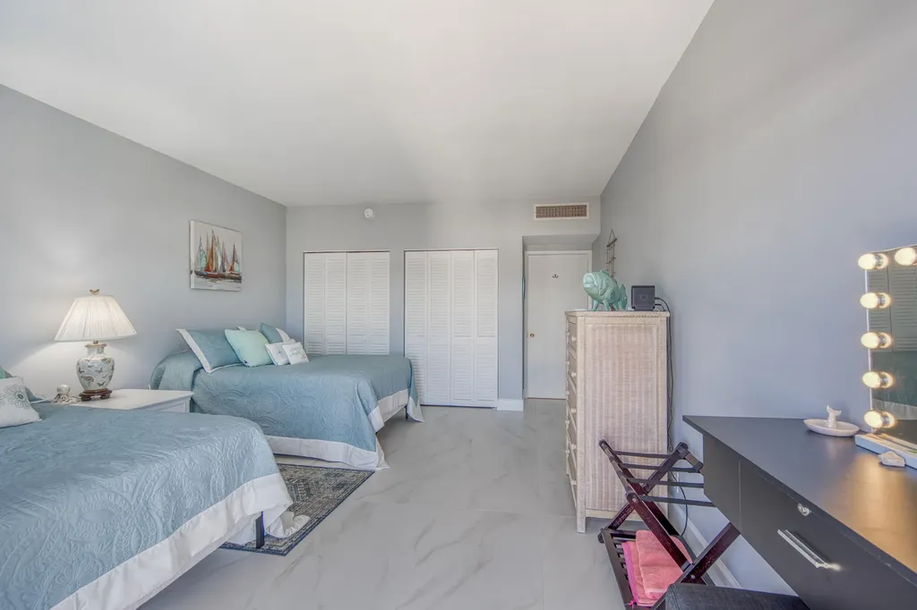 3230 S Ocean Boulevard Palm Beach FL 33480