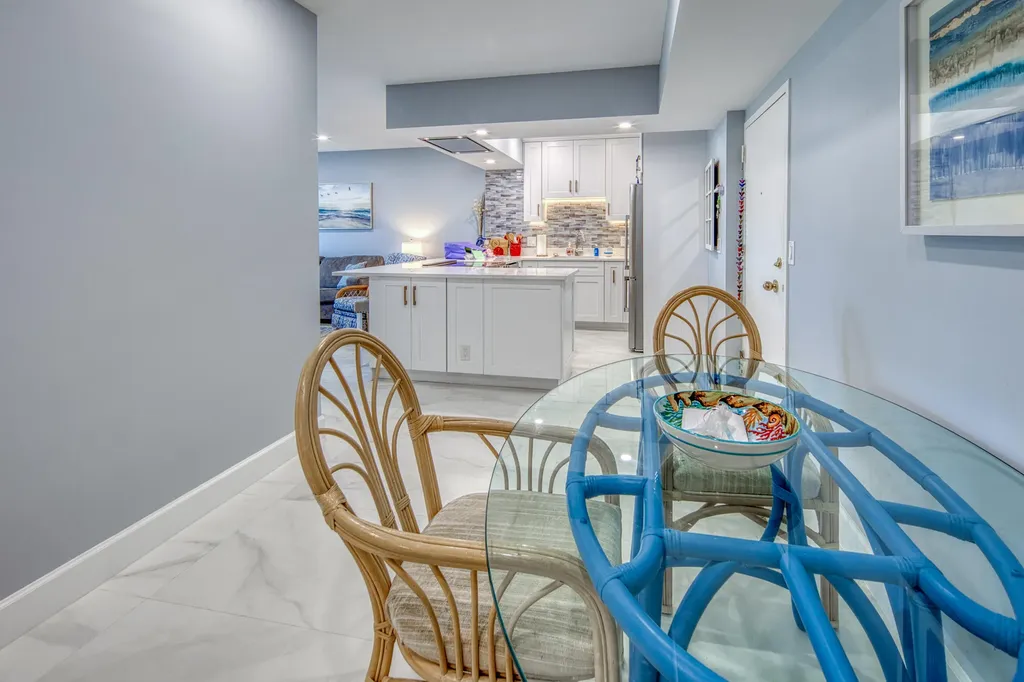 3230 S Ocean Boulevard Palm Beach FL 33480