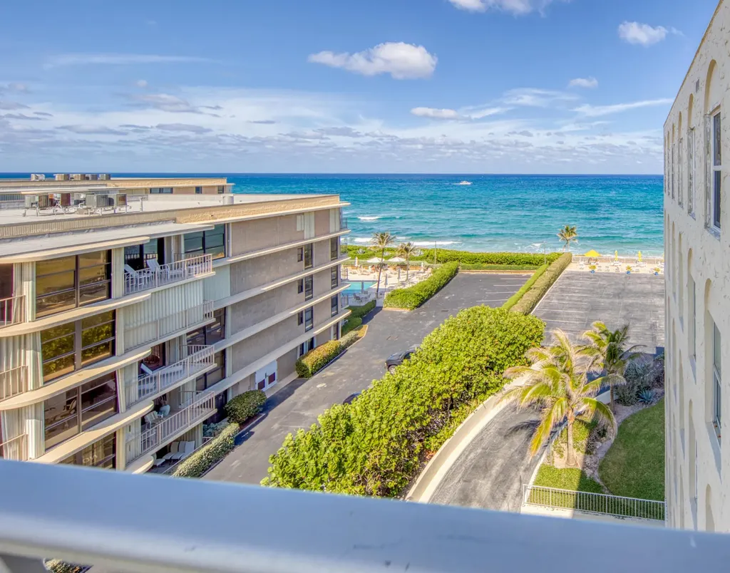 3230 S Ocean Boulevard Palm Beach FL 33480