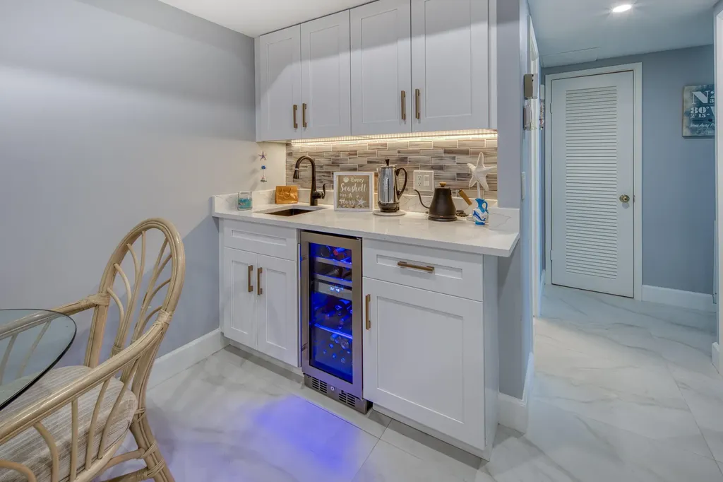 3230 S Ocean Boulevard Palm Beach FL 33480
