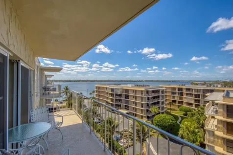 3230 S Ocean Boulevard Palm Beach FL 33480