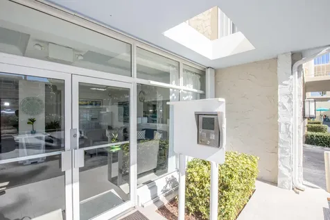 3230 S Ocean Boulevard Palm Beach FL 33480