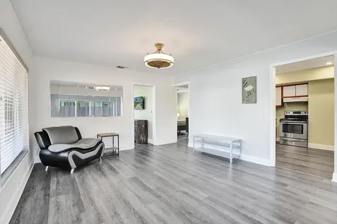 230 NE 45th Street Oakland Park FL 33334