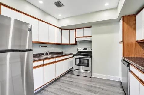 230 NE 45th Street Oakland Park FL 33334