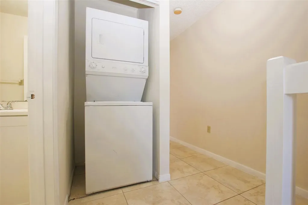 5200 NW 31st Avenue Fort Lauderdale FL 33309