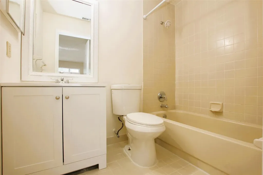 5200 NW 31st Avenue Fort Lauderdale FL 33309