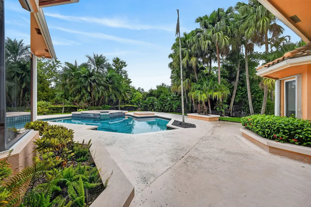 108 N River Drive W Jupiter FL 33458