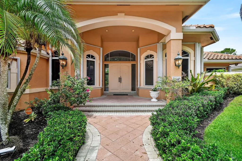 108 N River Drive W Jupiter FL 33458