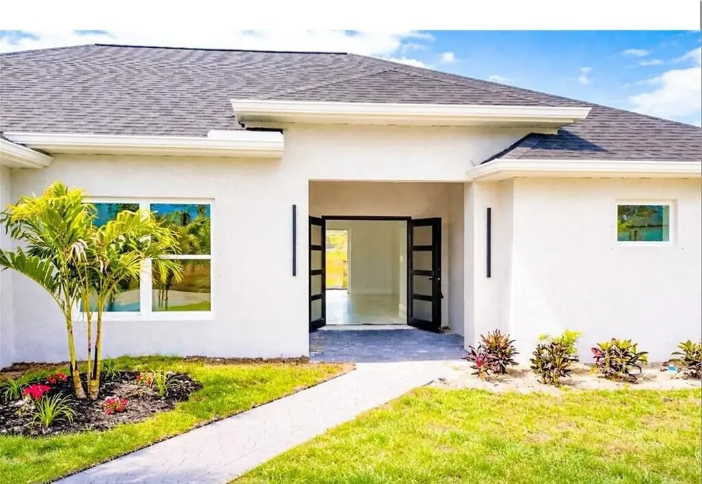 2906 NW 22nd Avenue Cape Coral FL 33993