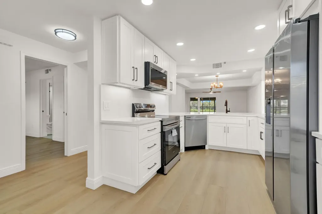 9165 SW 14th Street Boca Raton FL 33428