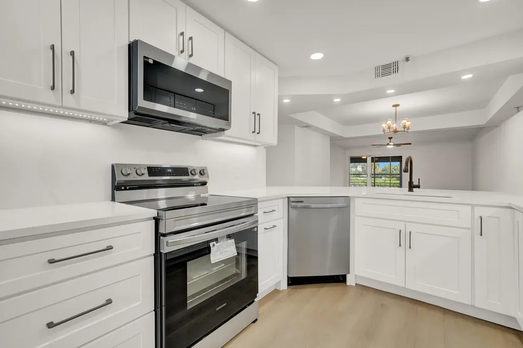 9165 SW 14th Street Boca Raton FL 33428