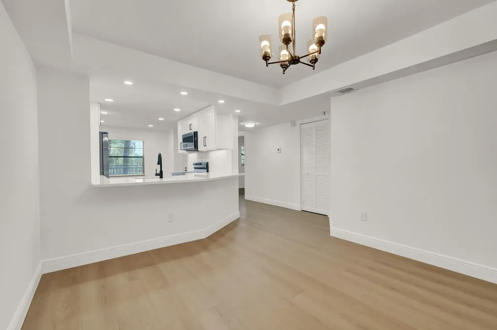 9165 SW 14th Street Boca Raton FL 33428