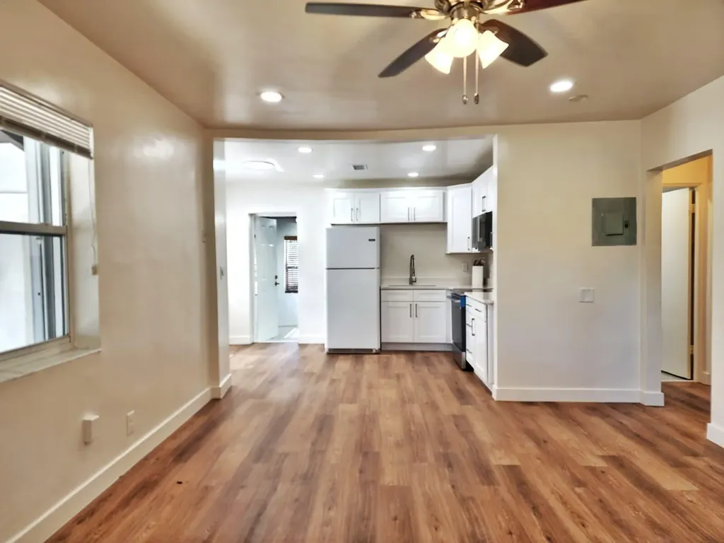 617 NE 8th Avenue Boynton Beach FL 33435