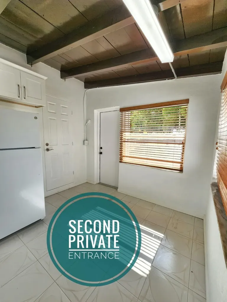 617 NE 8th Avenue Boynton Beach FL 33435
