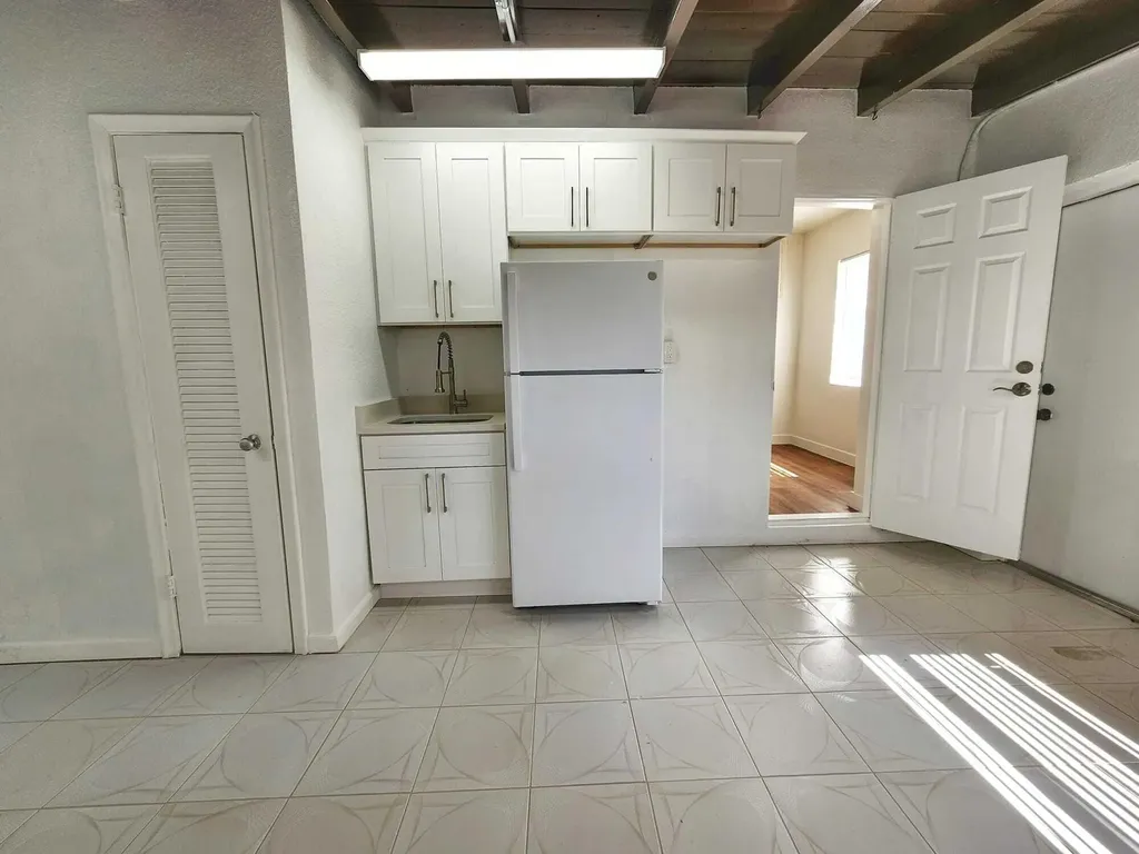 617 NE 8th Avenue Boynton Beach FL 33435