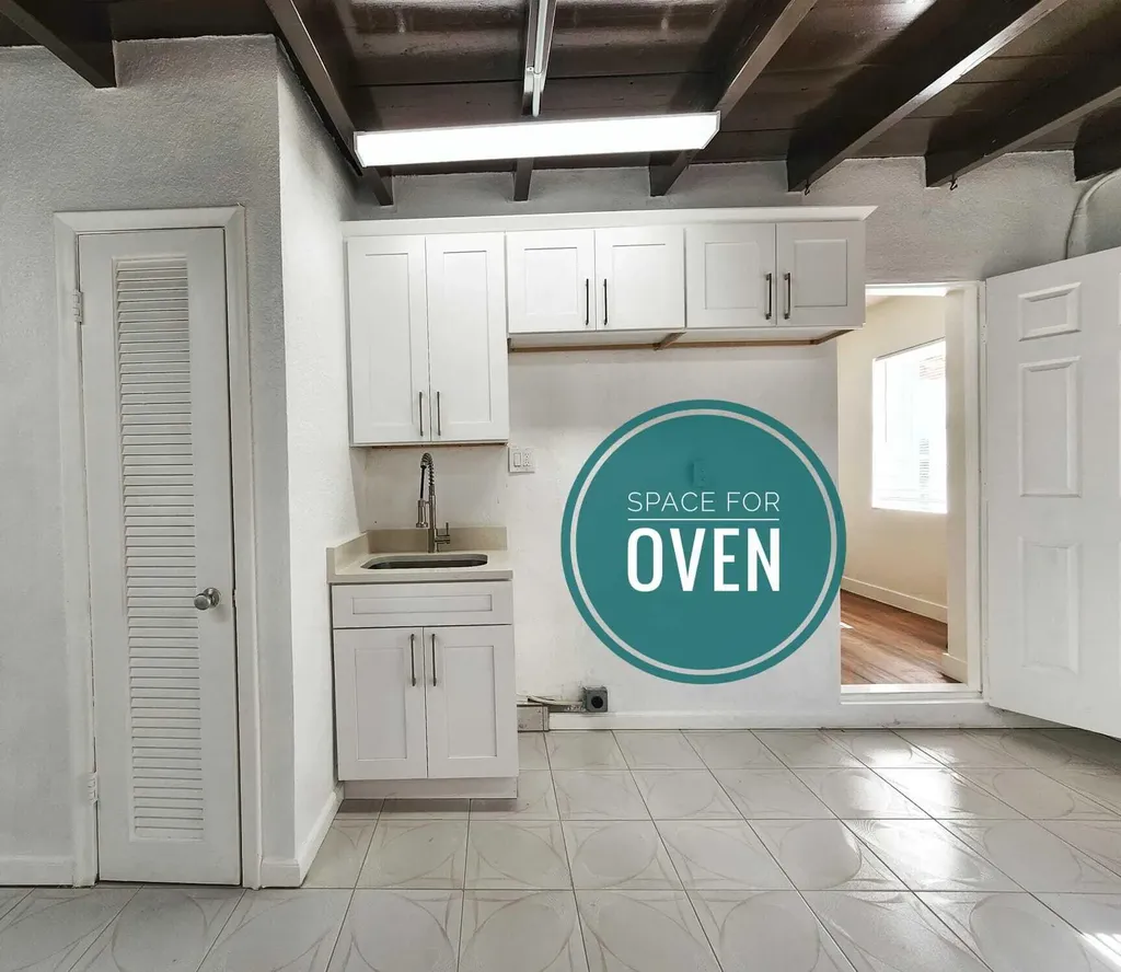 617 NE 8th Avenue Boynton Beach FL 33435