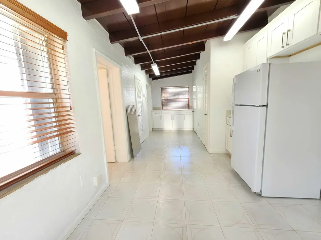 617 NE 8th Avenue Boynton Beach FL 33435