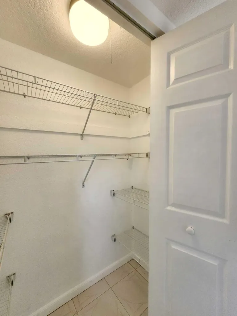 617 NE 8th Avenue Boynton Beach FL 33435