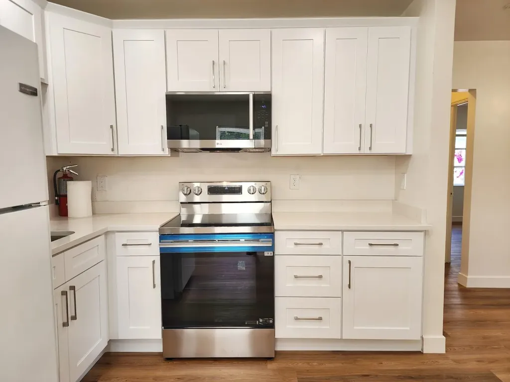 617 NE 8th Avenue Boynton Beach FL 33435