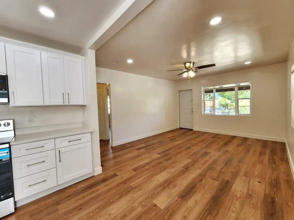 617 NE 8th Avenue Boynton Beach FL 33435