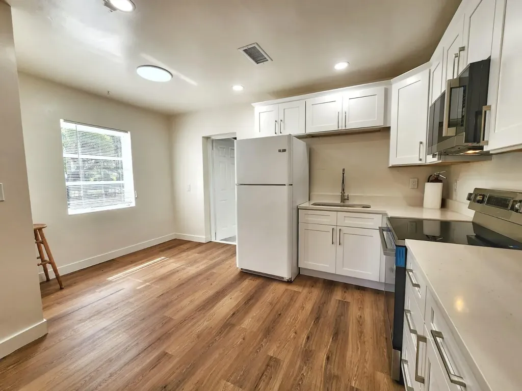 617 NE 8th Avenue Boynton Beach FL 33435