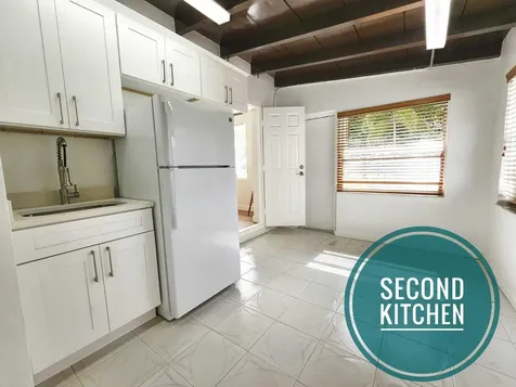 617 NE 8th Avenue Boynton Beach FL 33435