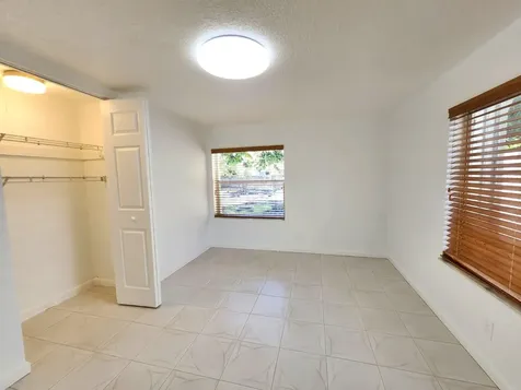 617 NE 8th Avenue Boynton Beach FL 33435