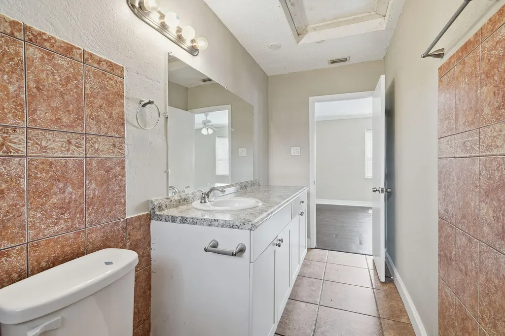 2530 Adams Street Hollywood FL 33020