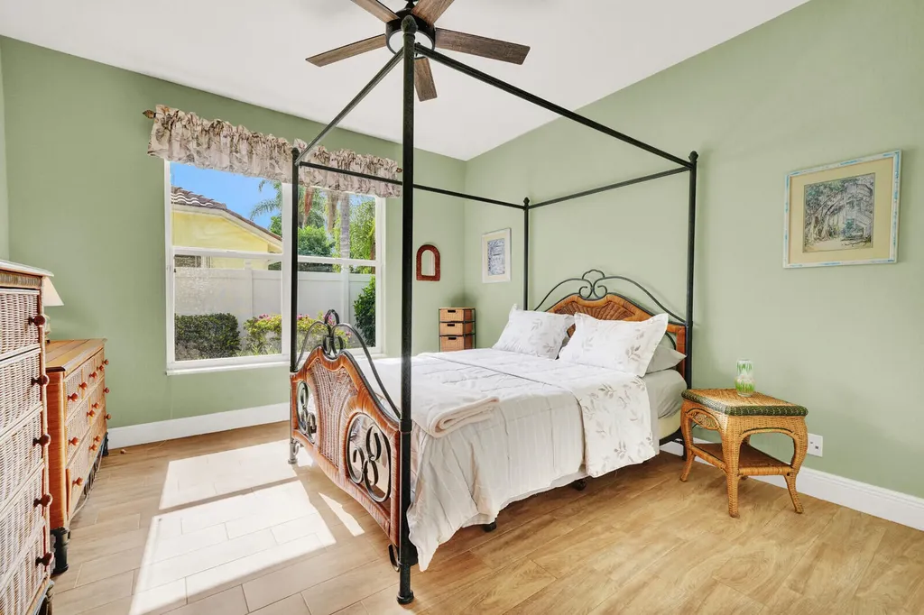 9695 Pandanus Way Boynton Beach FL 33436