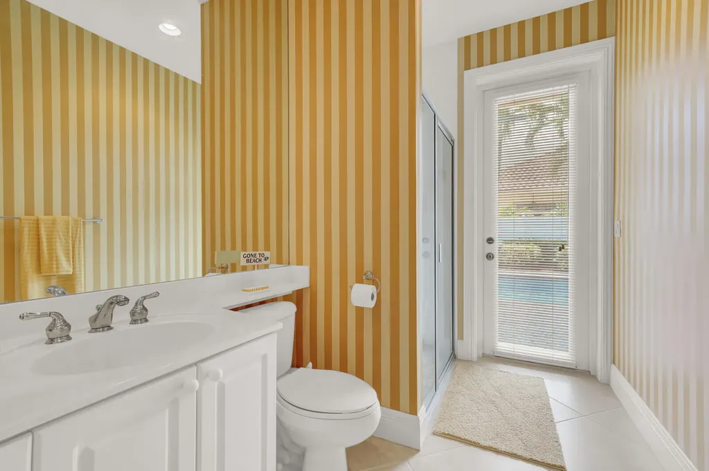 9695 Pandanus Way Boynton Beach FL 33436