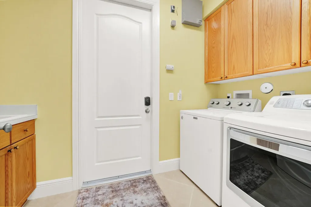 9695 Pandanus Way Boynton Beach FL 33436