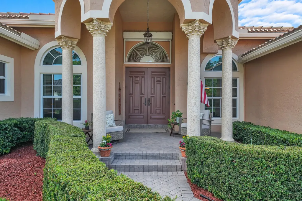 9695 Pandanus Way Boynton Beach FL 33436