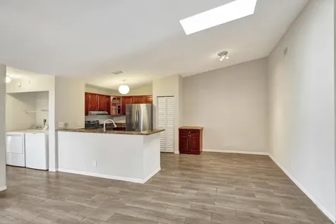 3066 S Oakland Forest Drive Oakland Park FL 33309